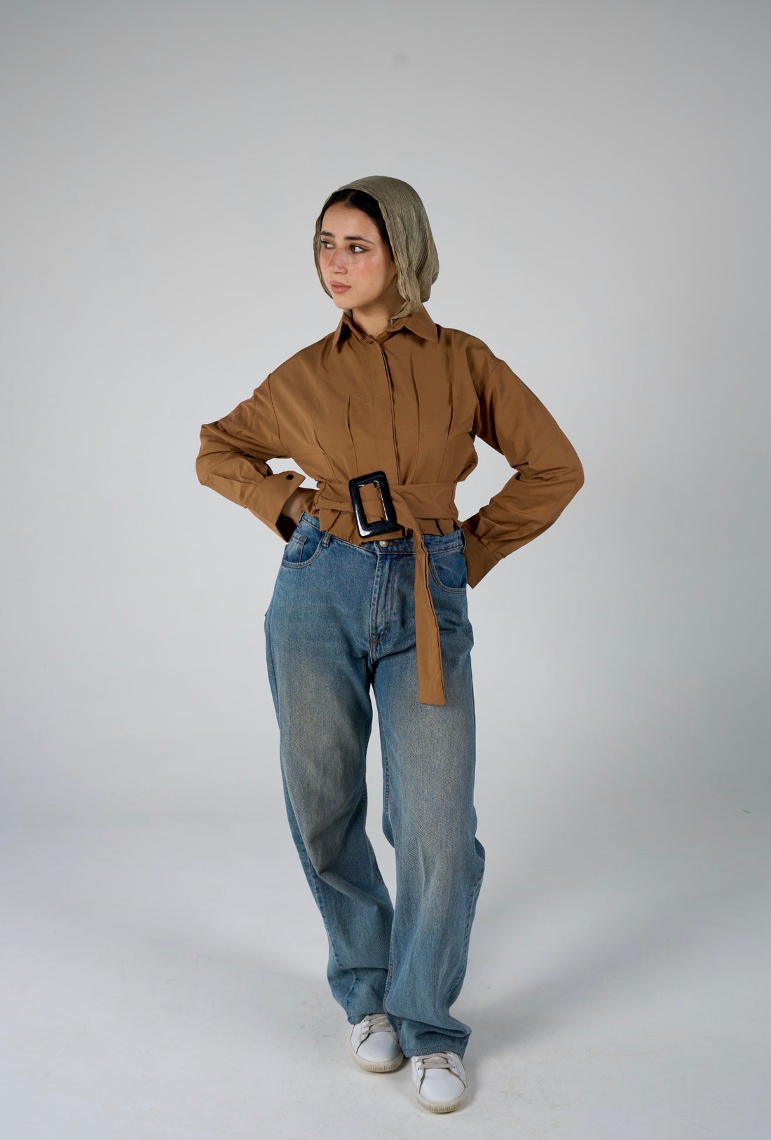 Shirt with belt - brown