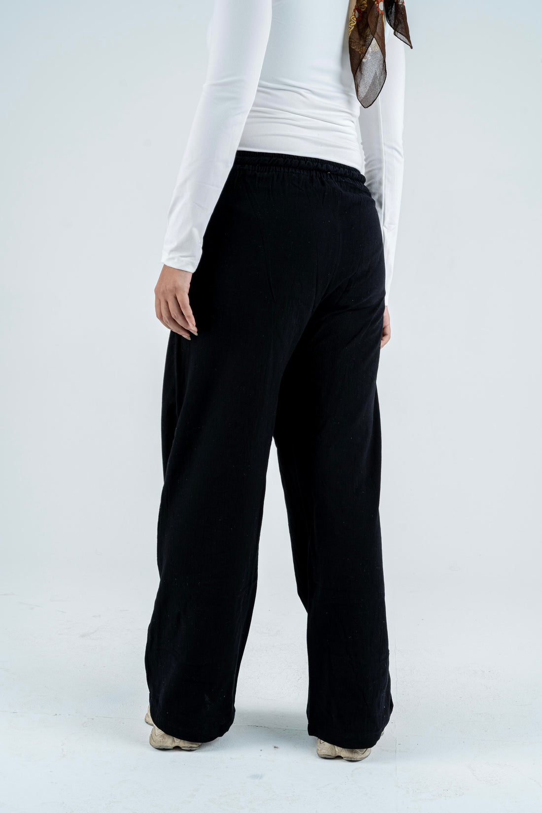 Black linen wide leg pants