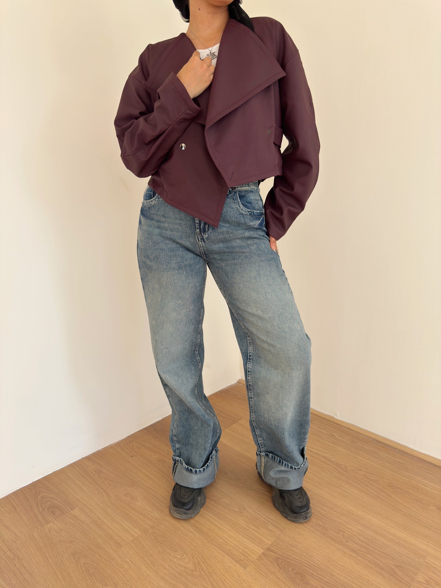 Cropped leather jacket