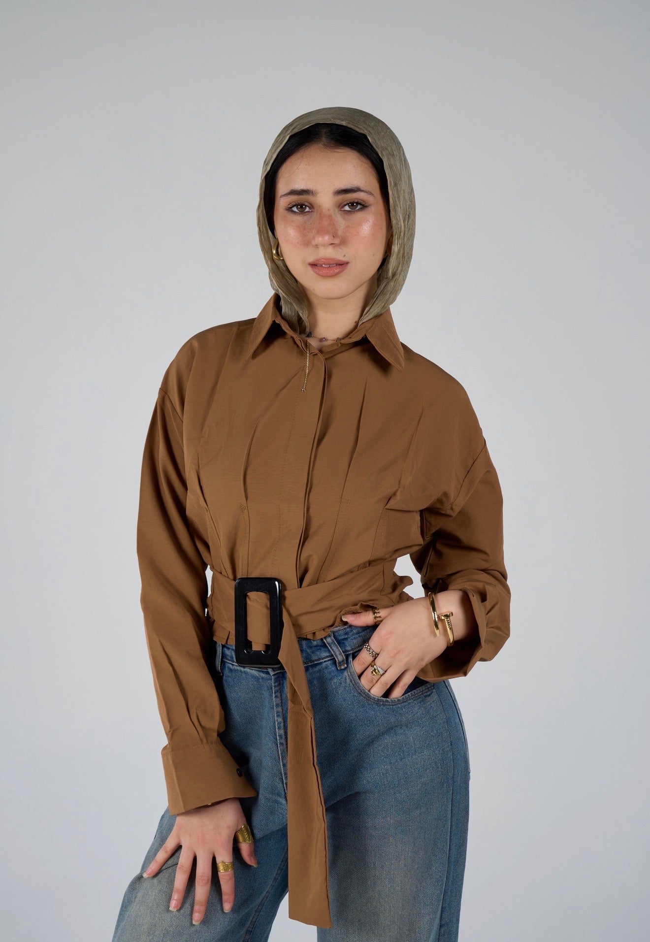 Shirt with belt - brown