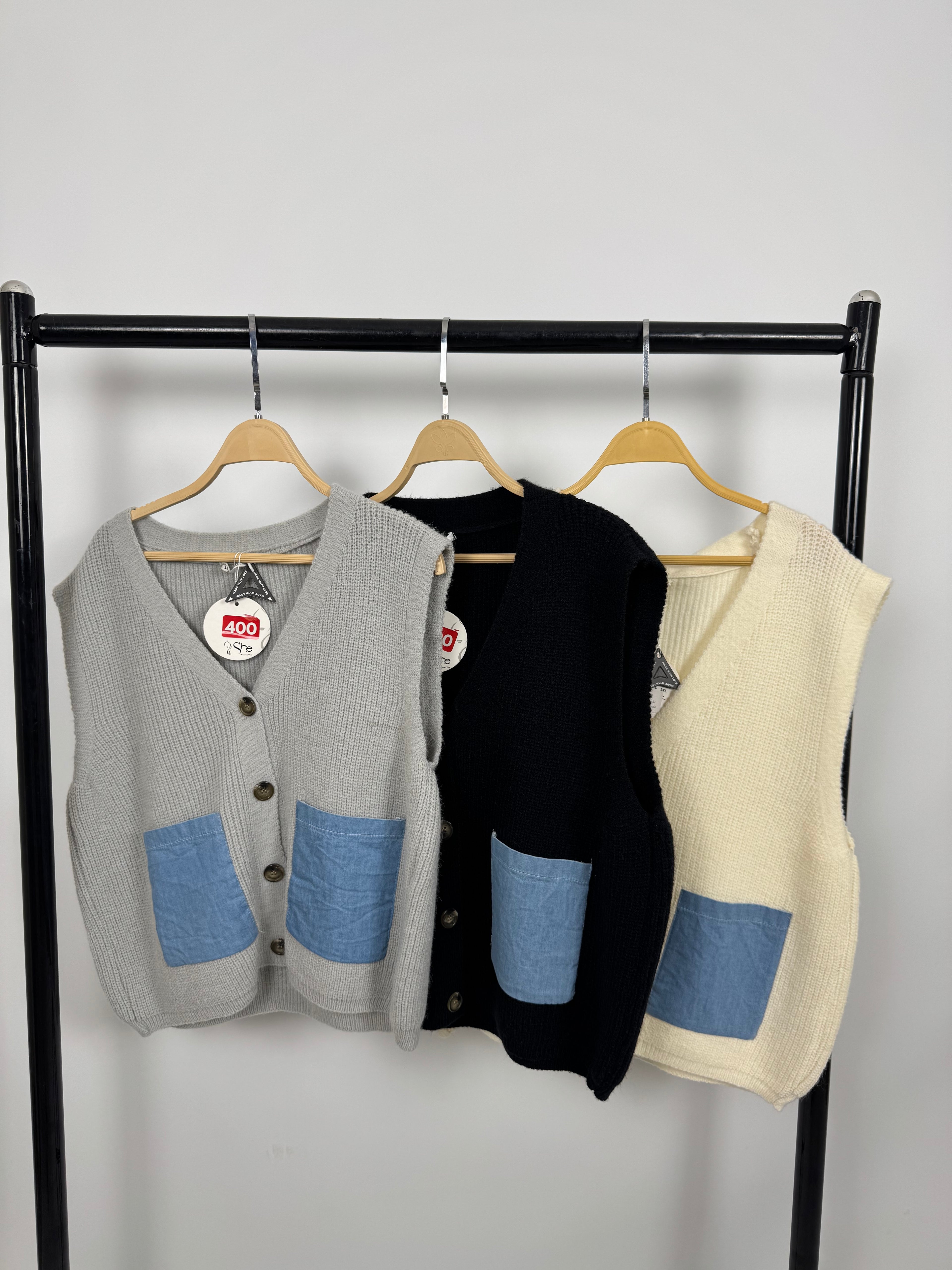 Knit vest