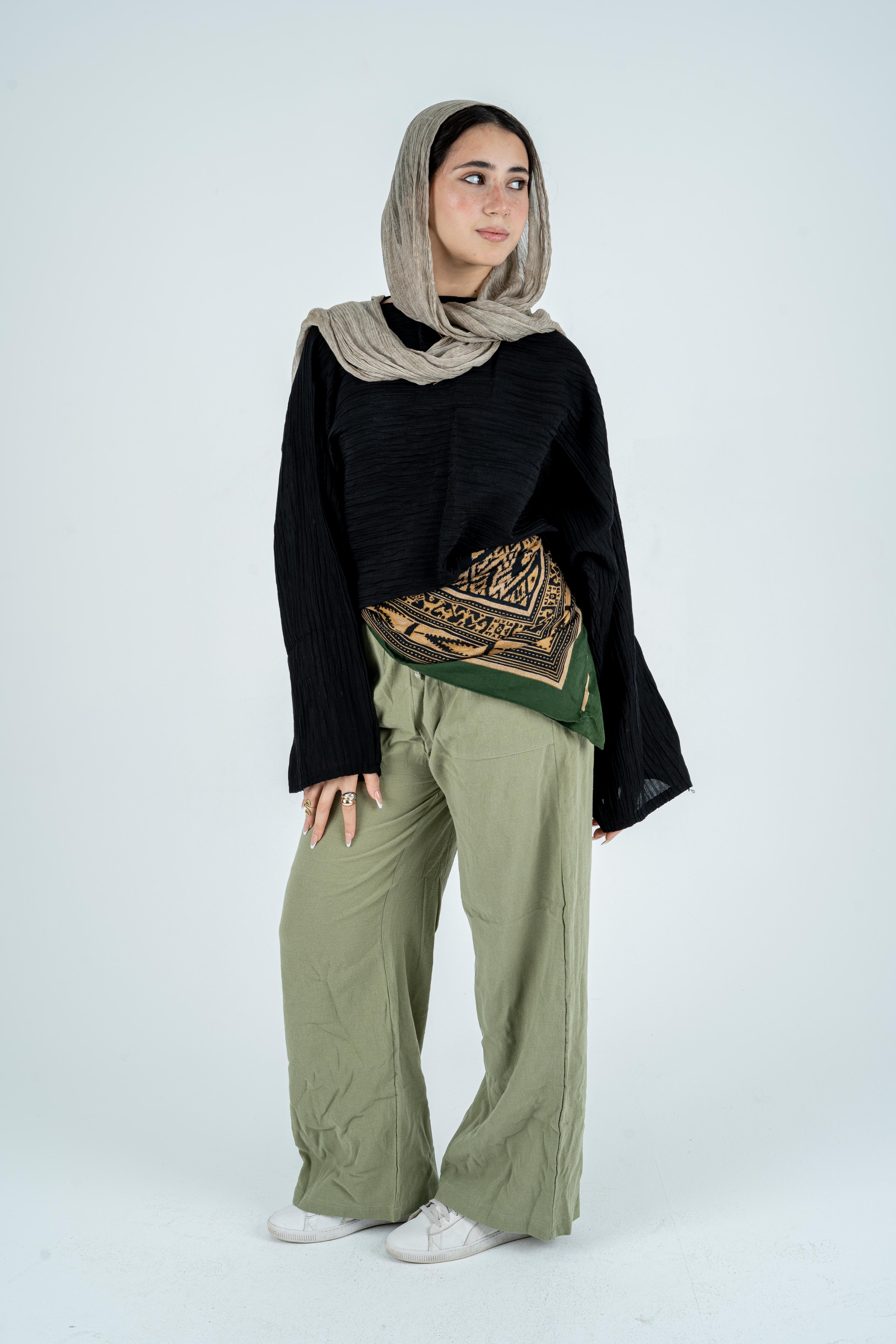 Crew neck loose blouse