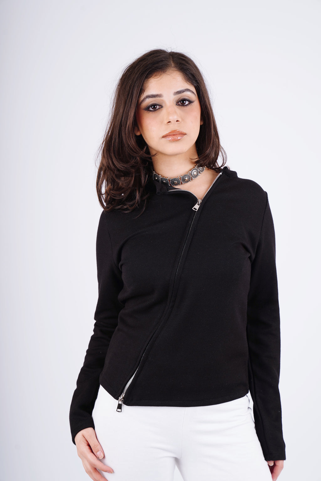 Multi zippper top - black