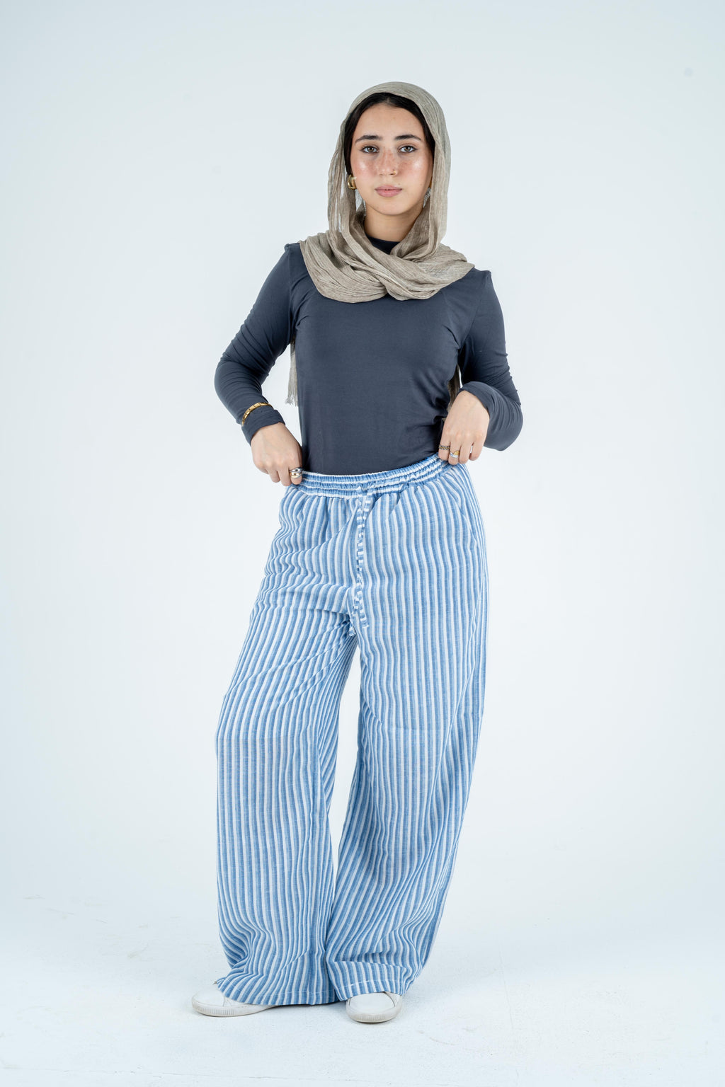 Stripped linen wide leg pants
