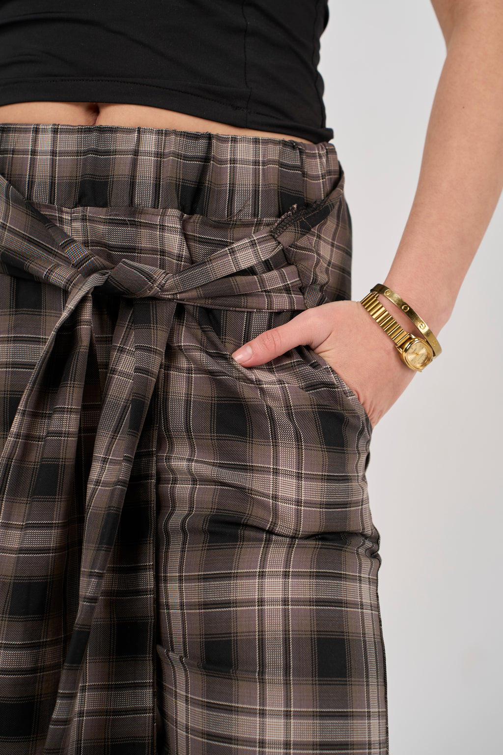 Plaid tie-waist pants - brown