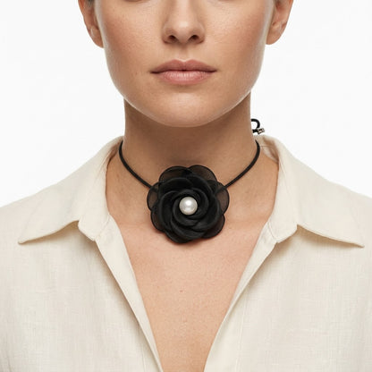 Rose flower choker