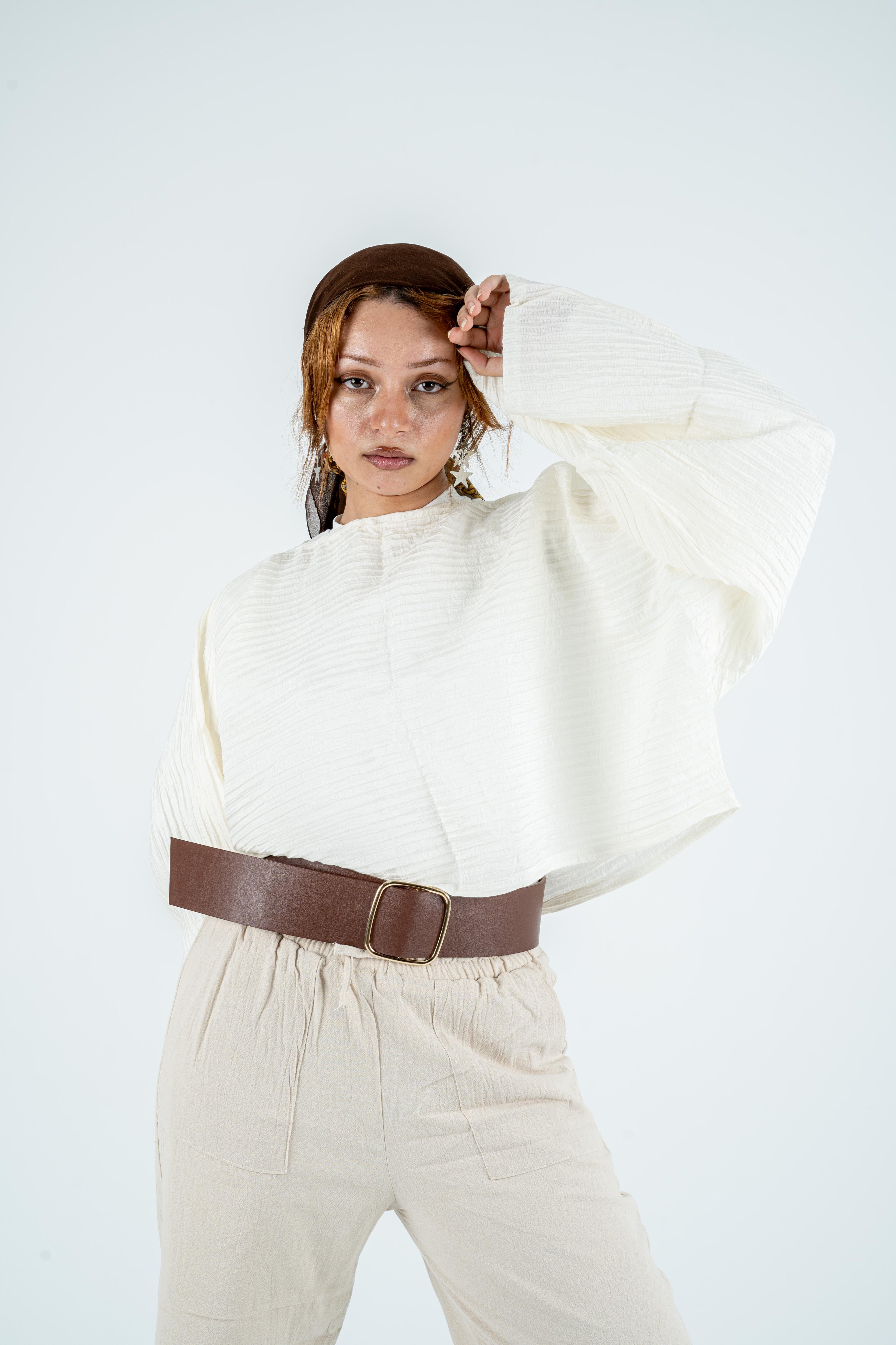 Crew neck loose blouse