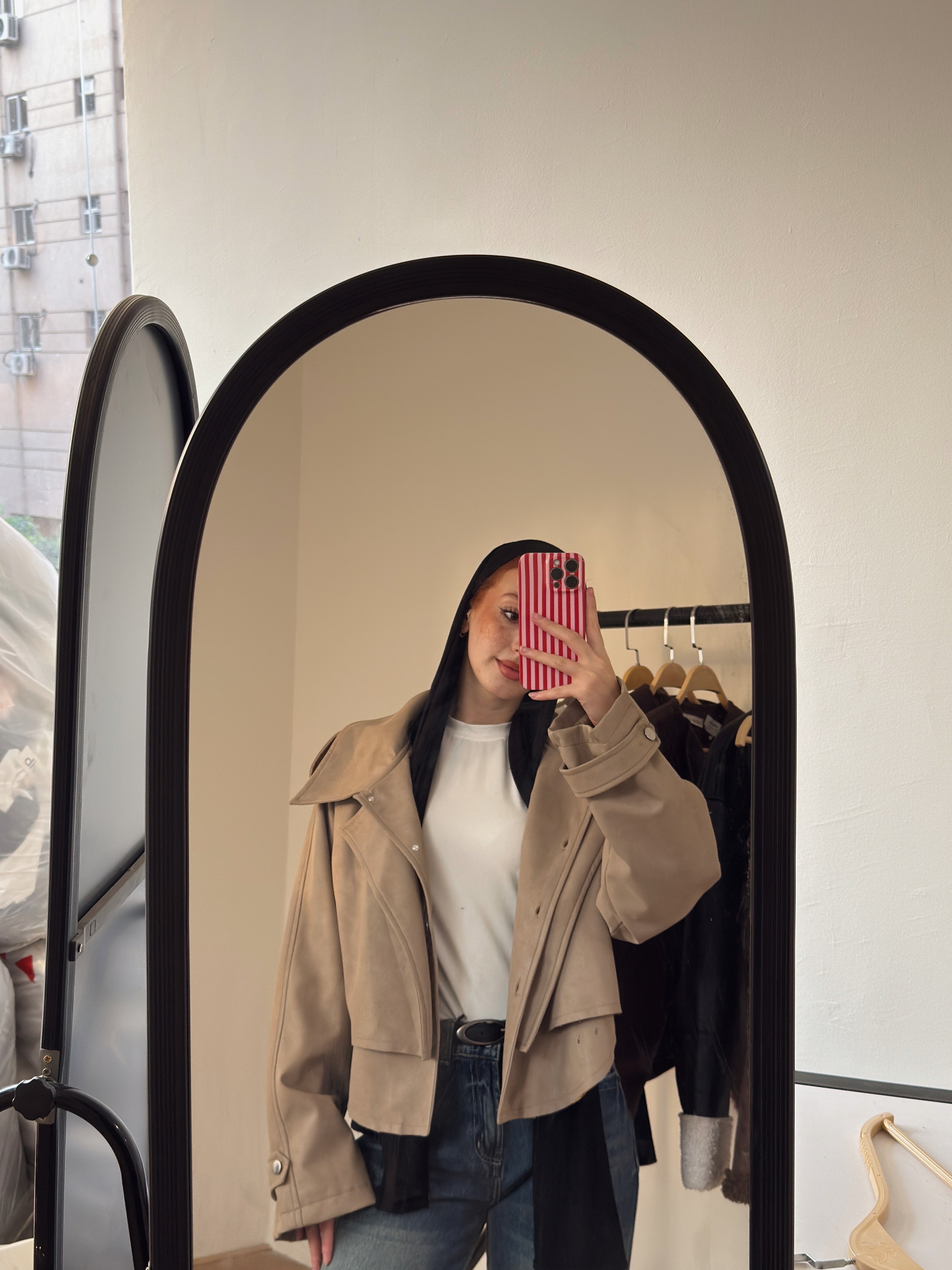 Cut-off ballon leather jacket