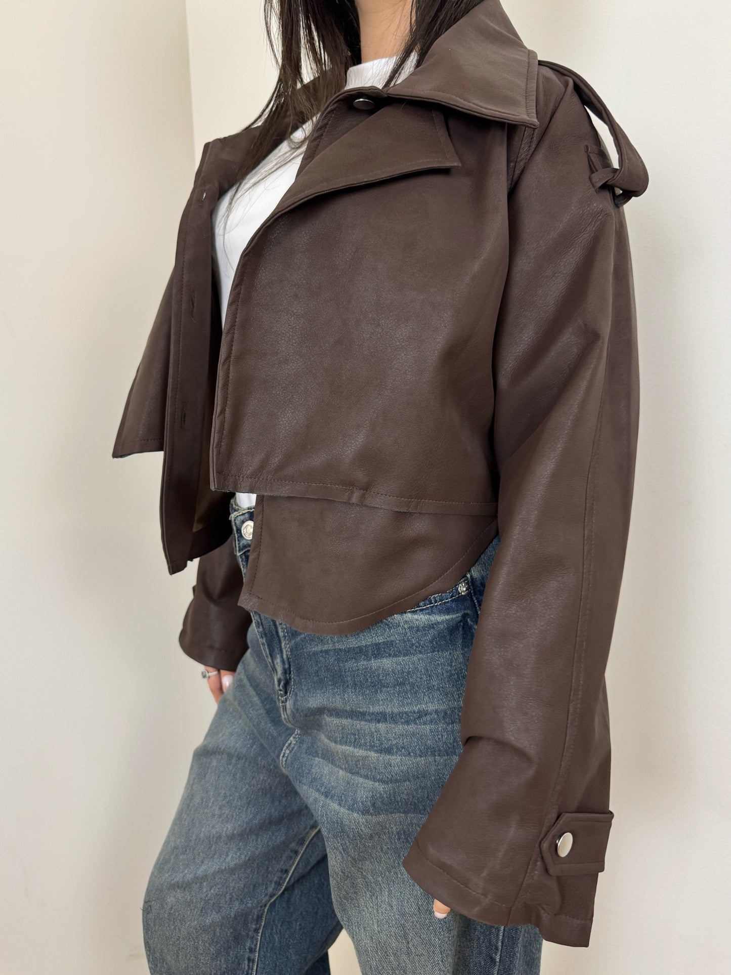 Cut-off ballon leather jacket