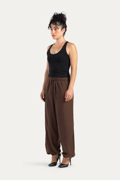 Ballon-fit linen pants