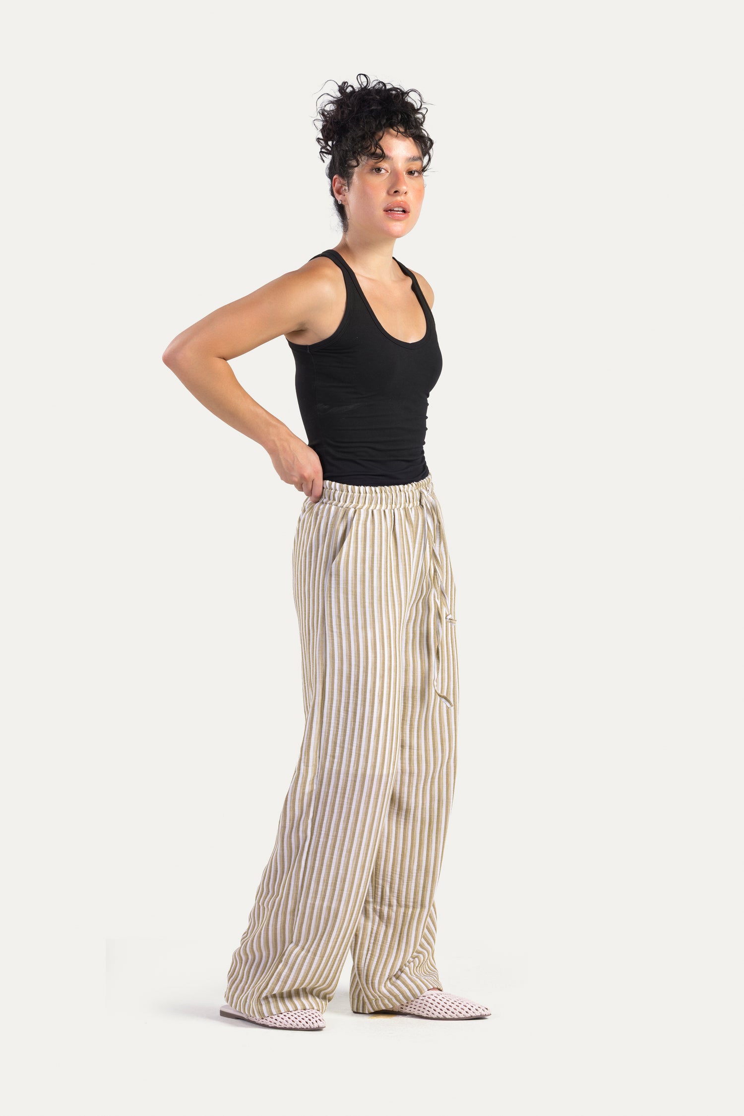 Stripped linen pants