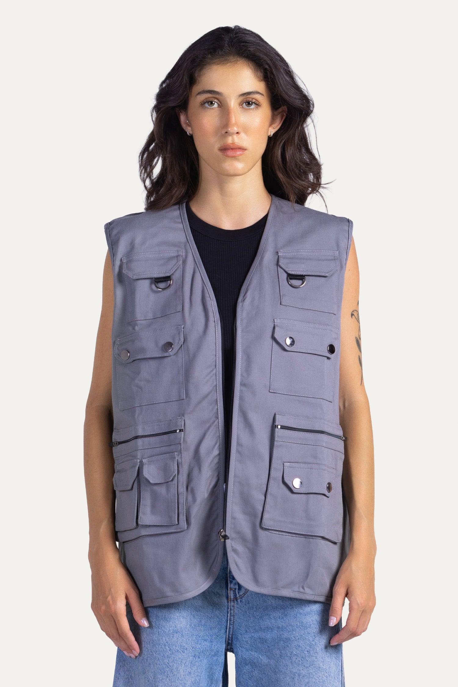Multi pockets vest