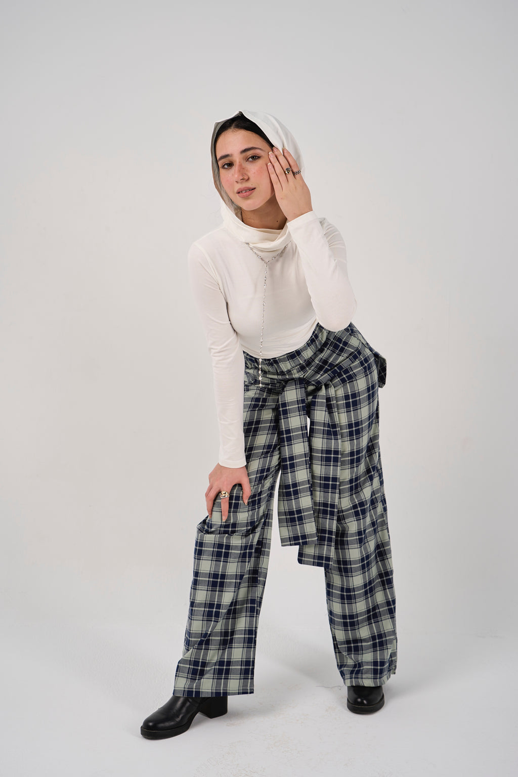 Plaid tie-waist pants - mint green