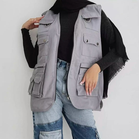 Multi pockets vest