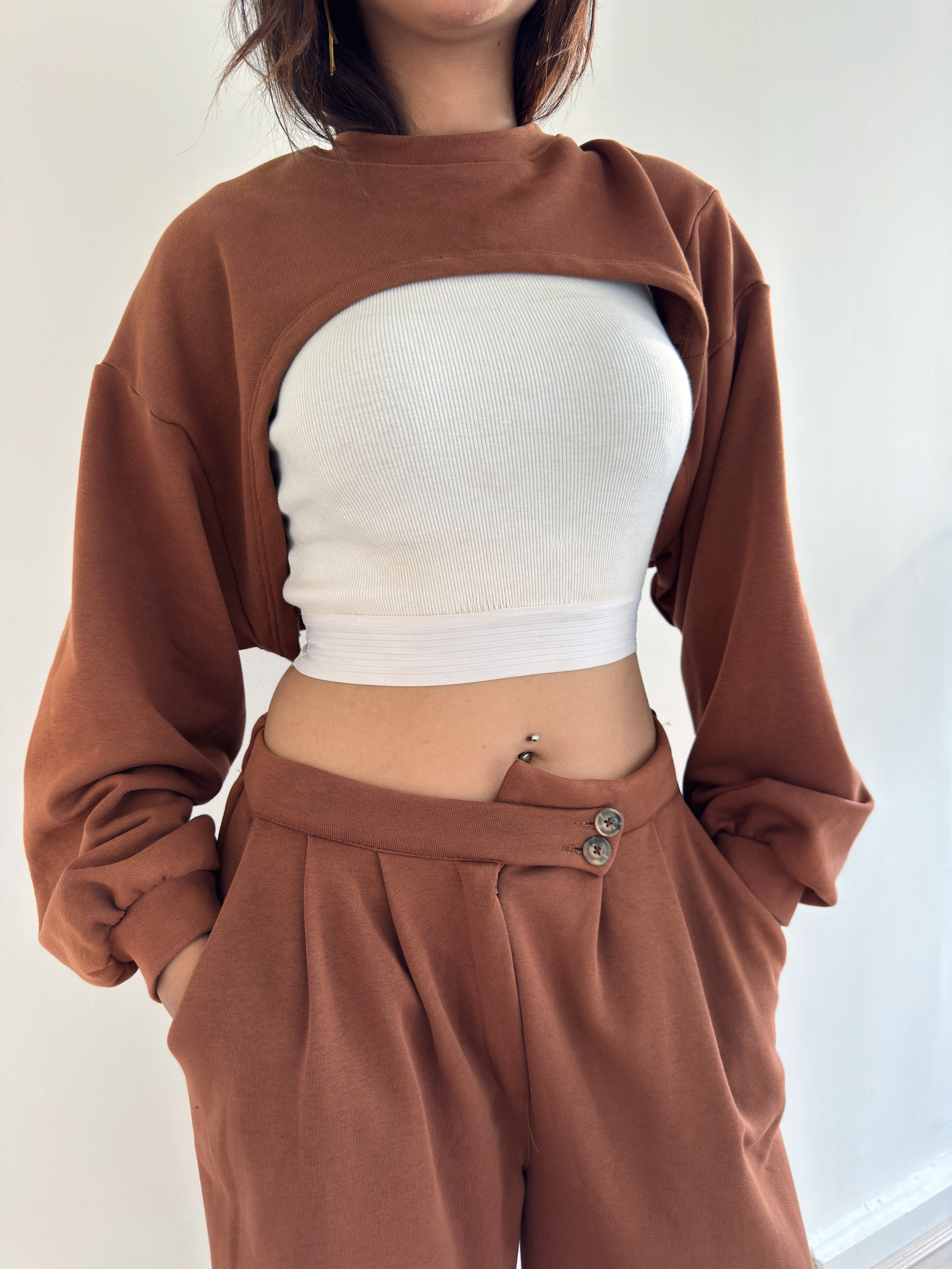 Cropped sweatshirt