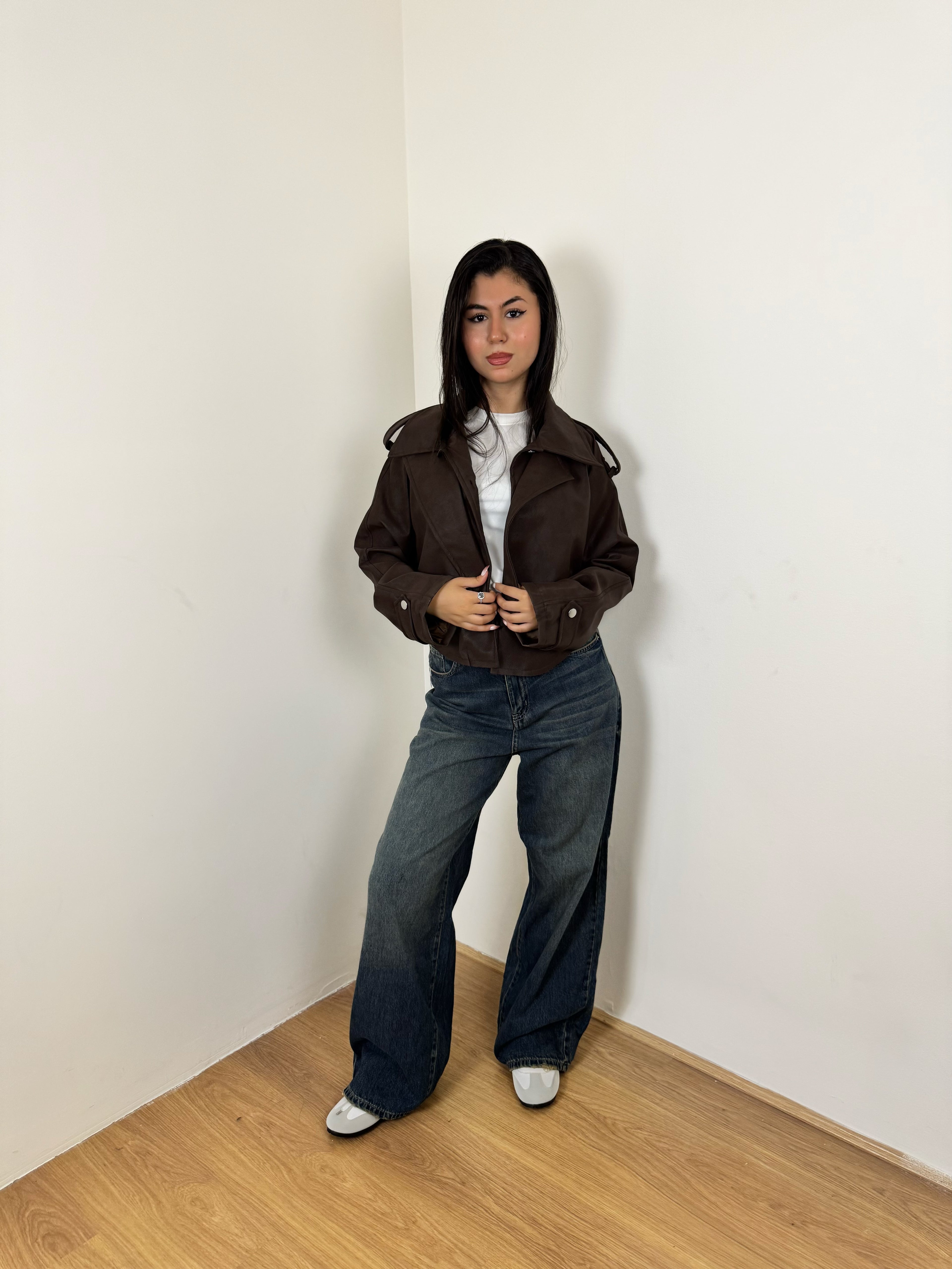 Cut-off ballon leather jacket