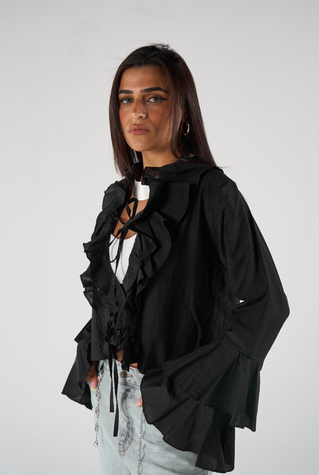 Ruffles blouse - black
