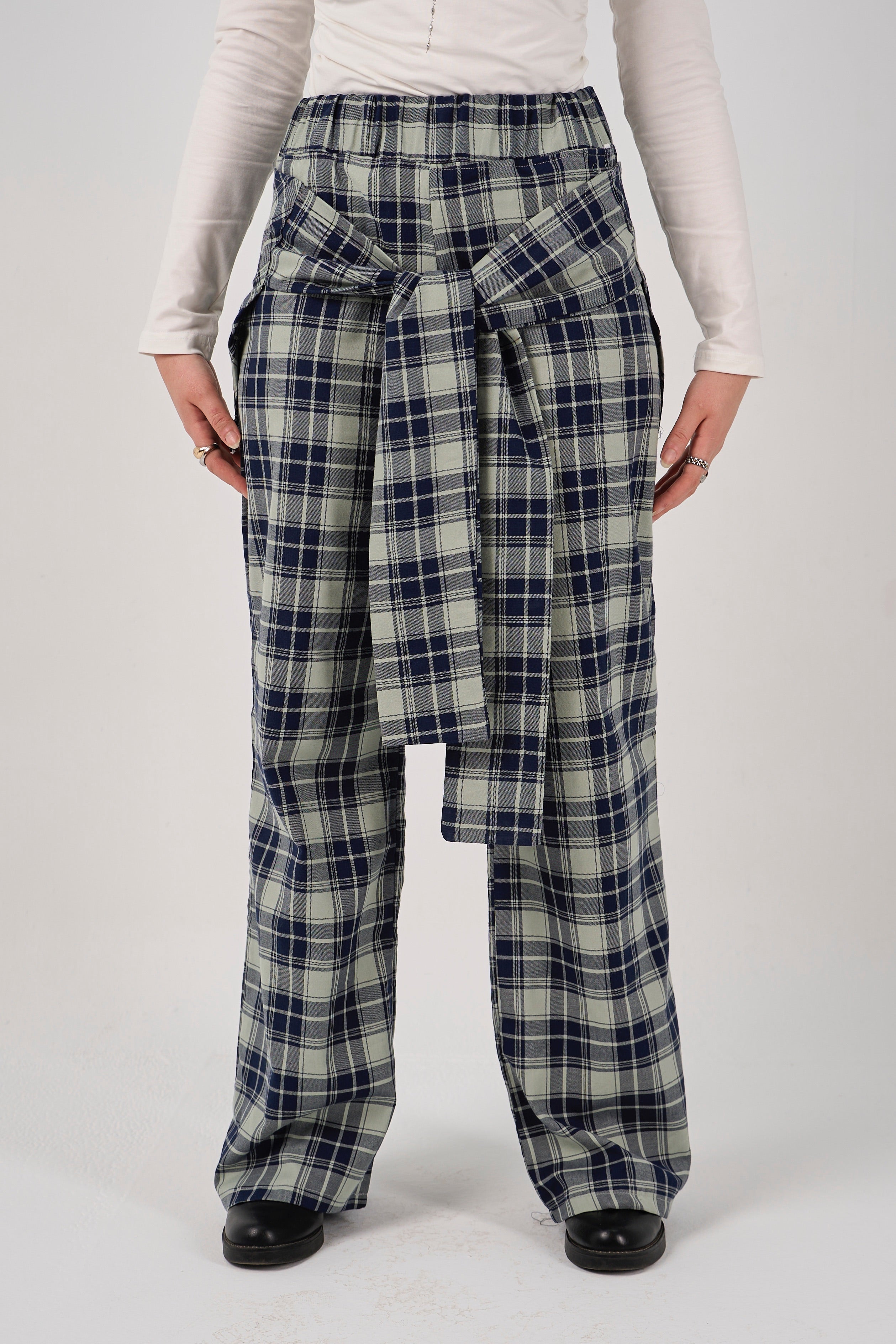 Plaid tie-waist pants - mint green