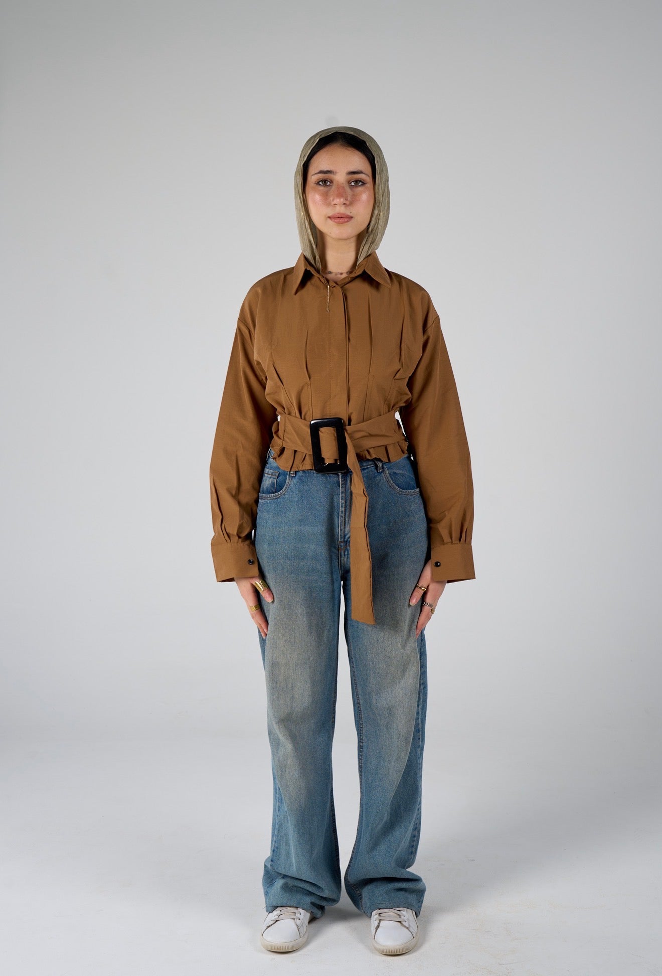 Shirt with belt - brown