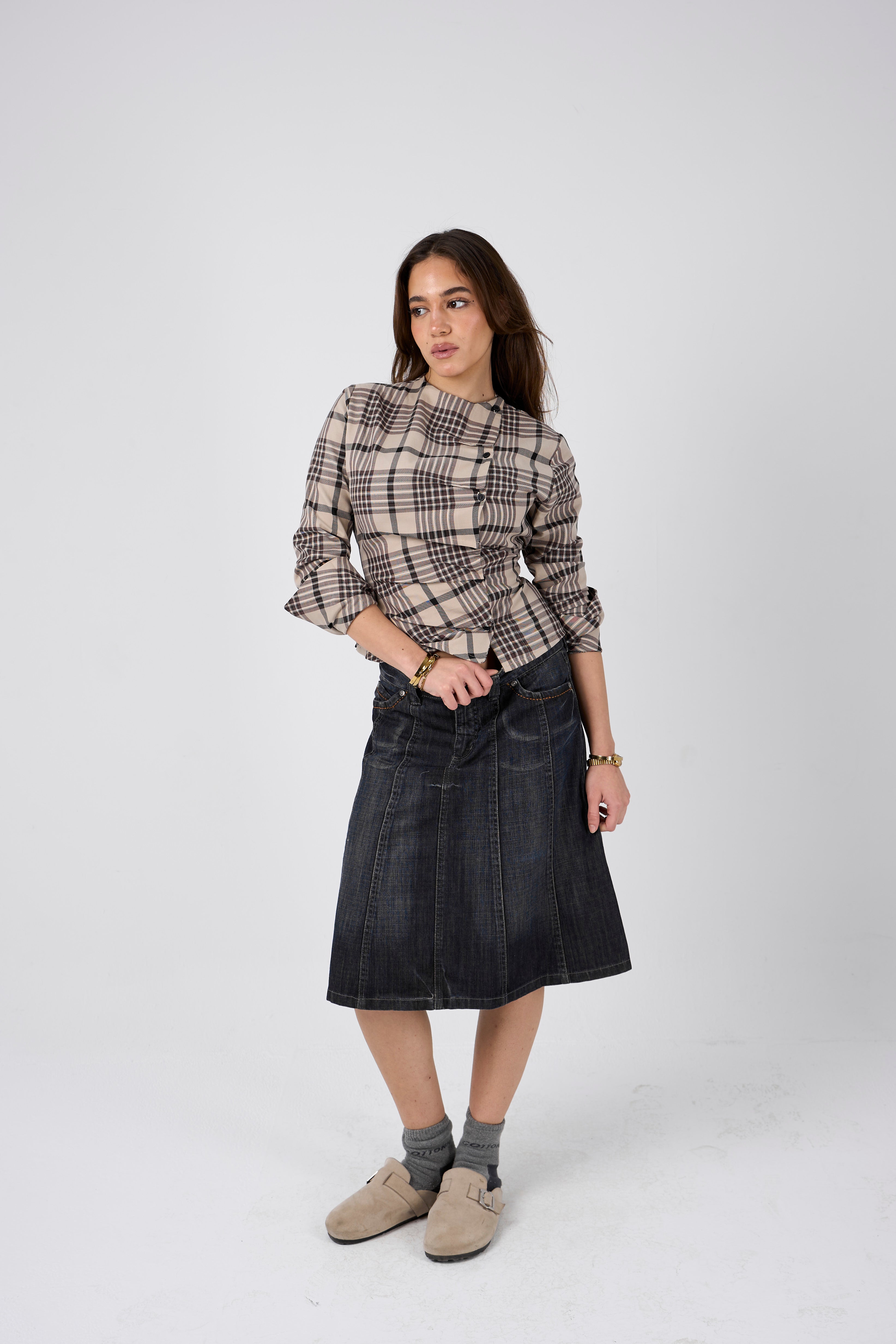 Plaid blouse with side buttons - beige