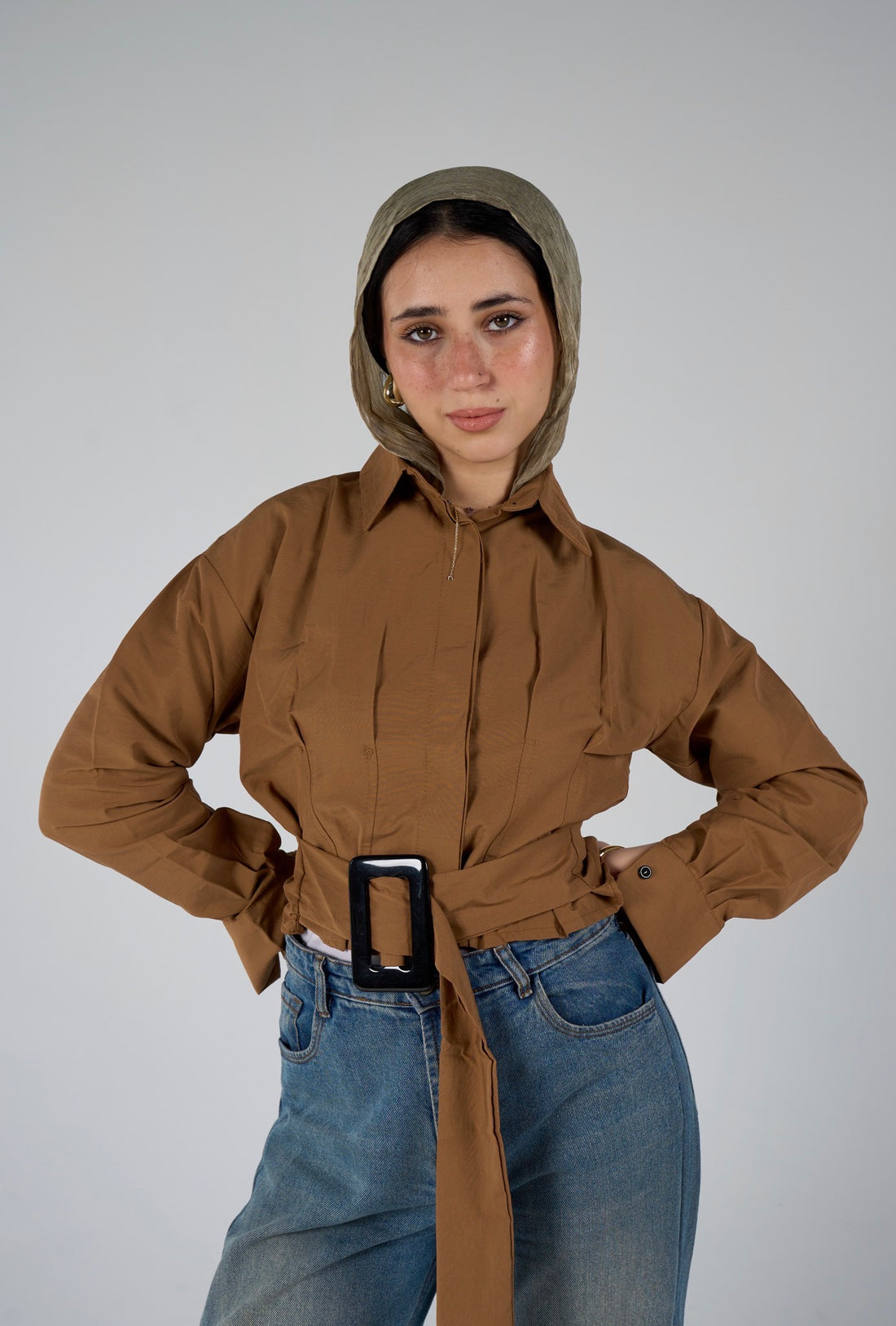 Shirt with belt - brown