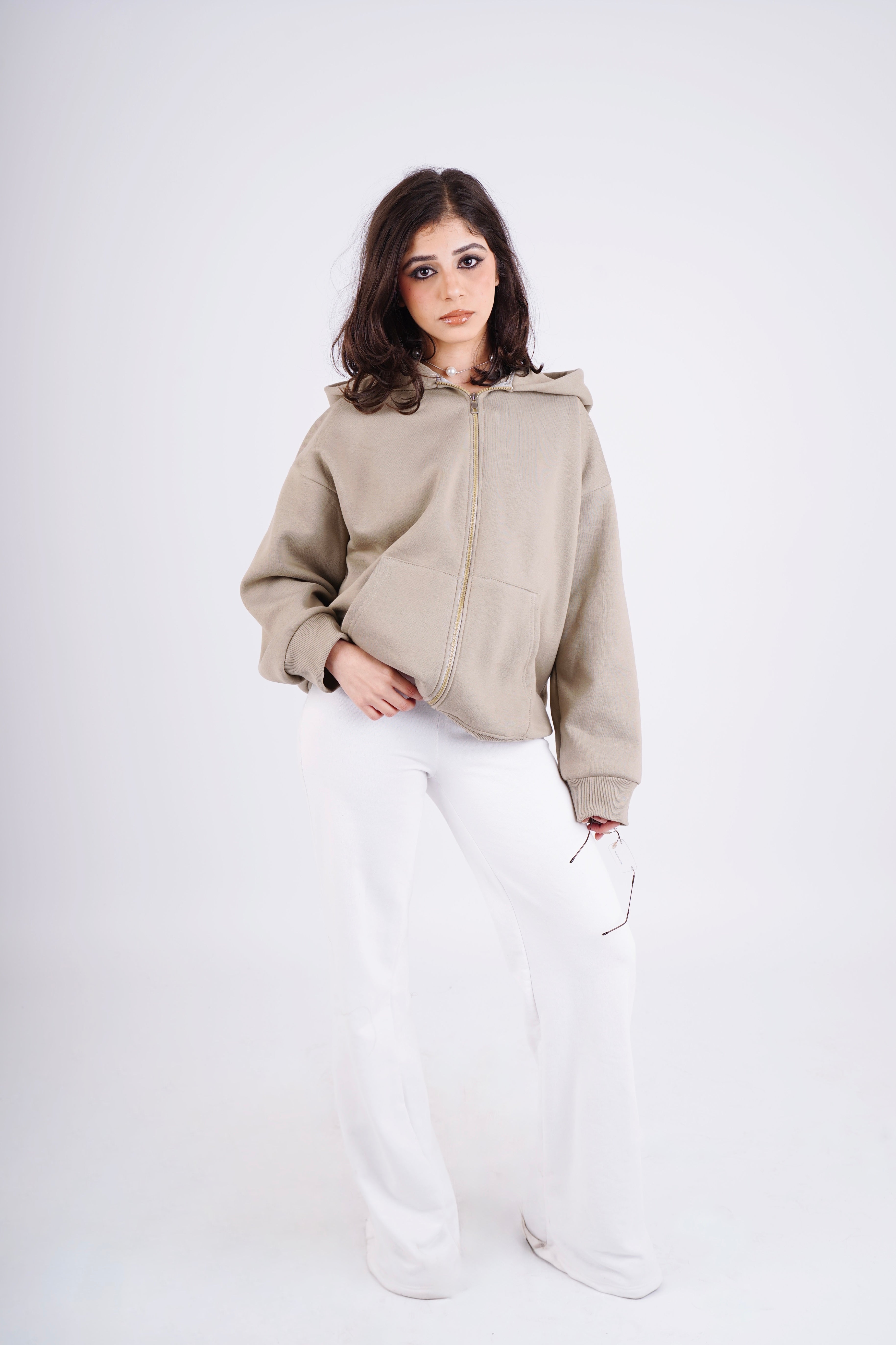 Embroidered sweatshirt full zip - olive mist