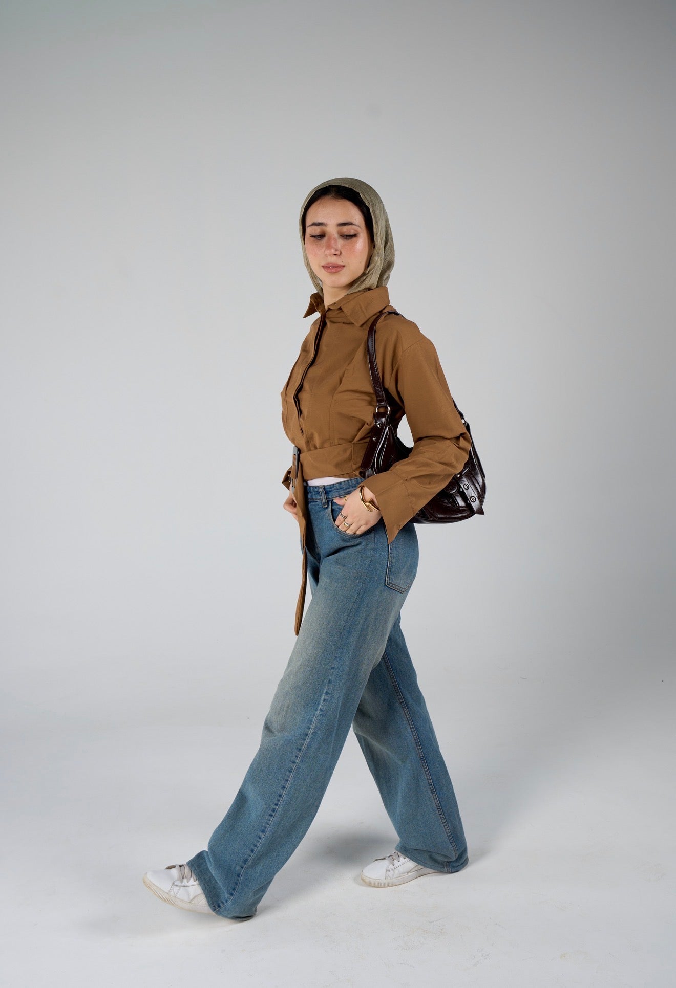 Shirt with belt - brown