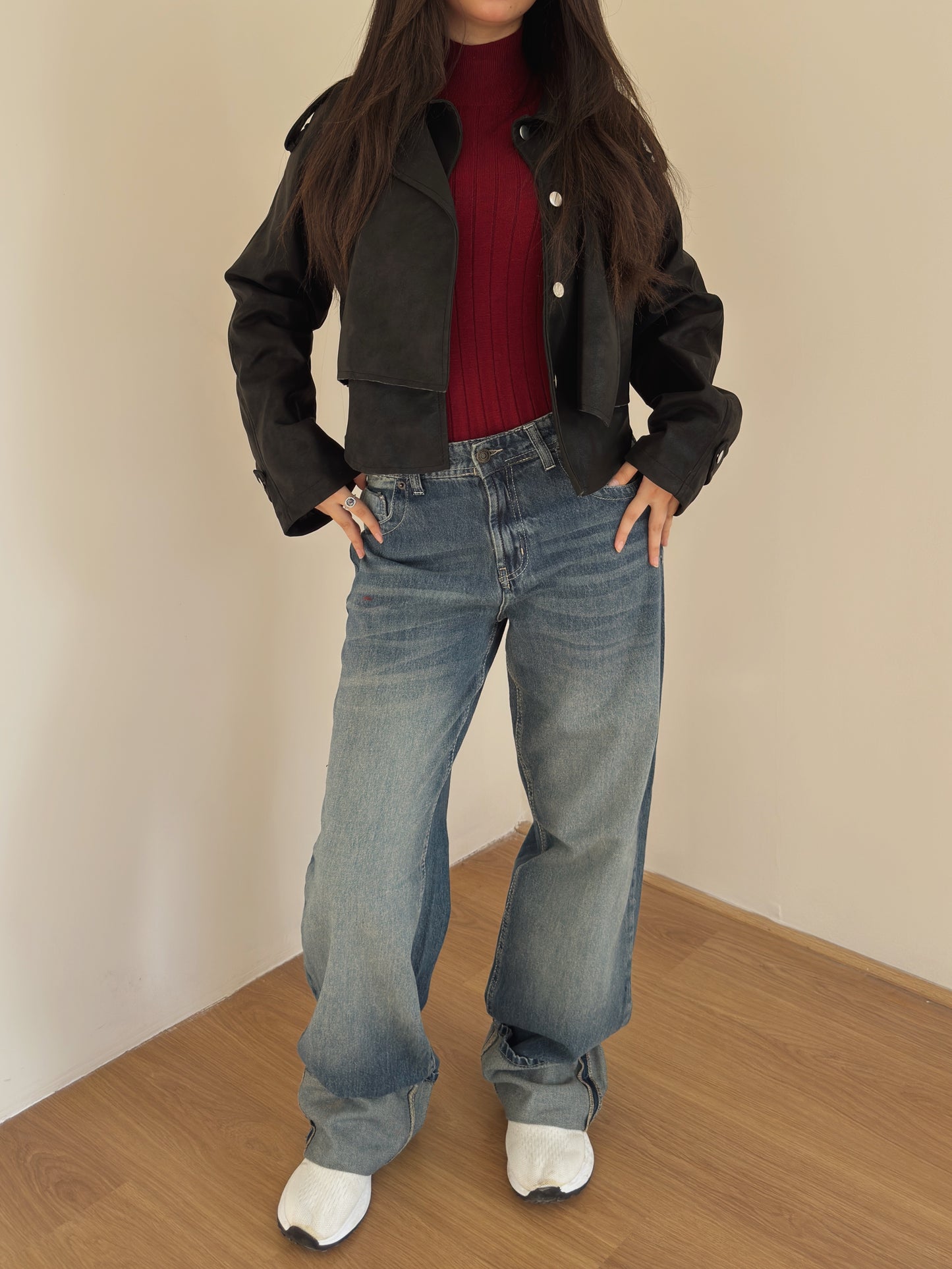 Cut-off ballon leather jacket