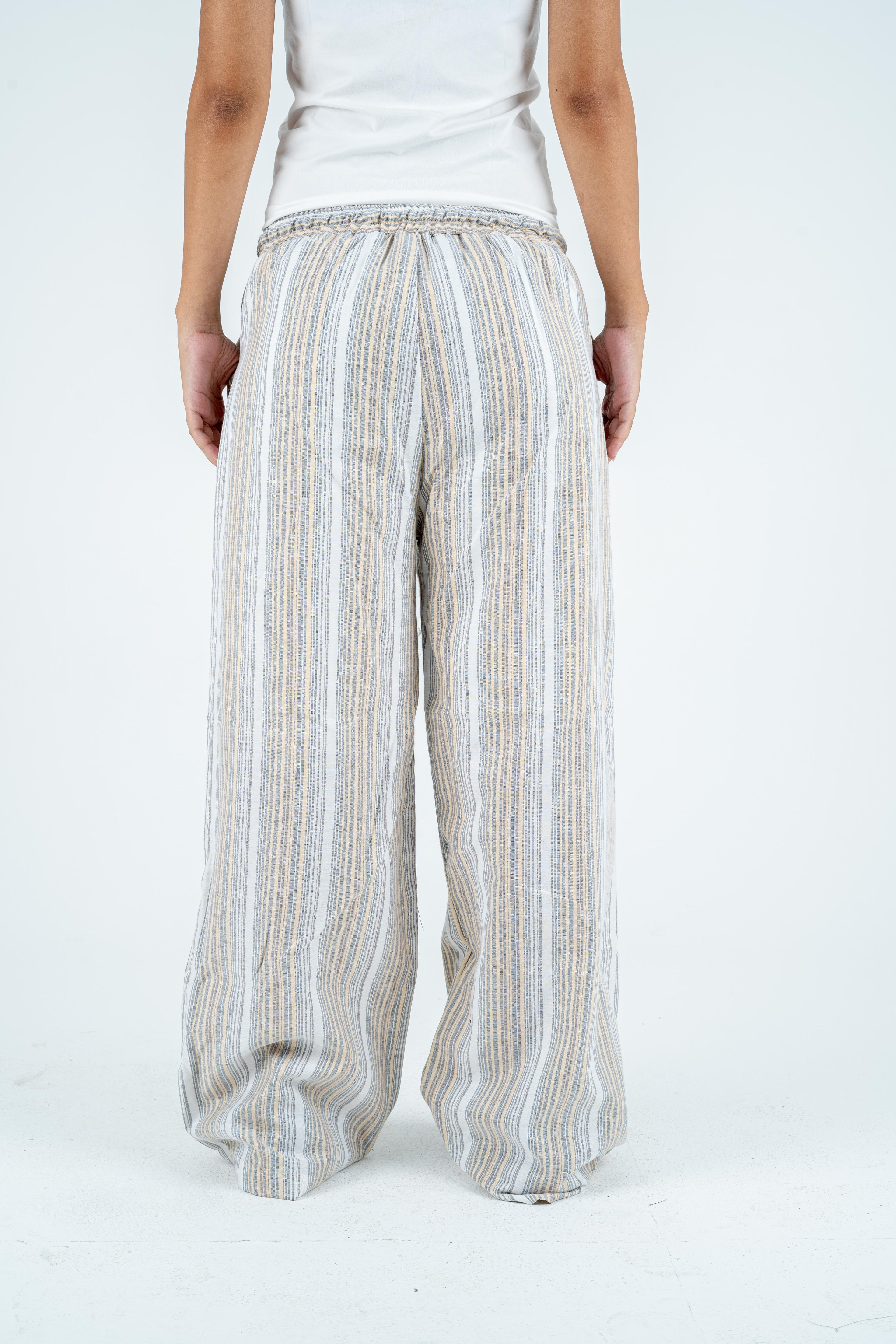 loose wide leg pants