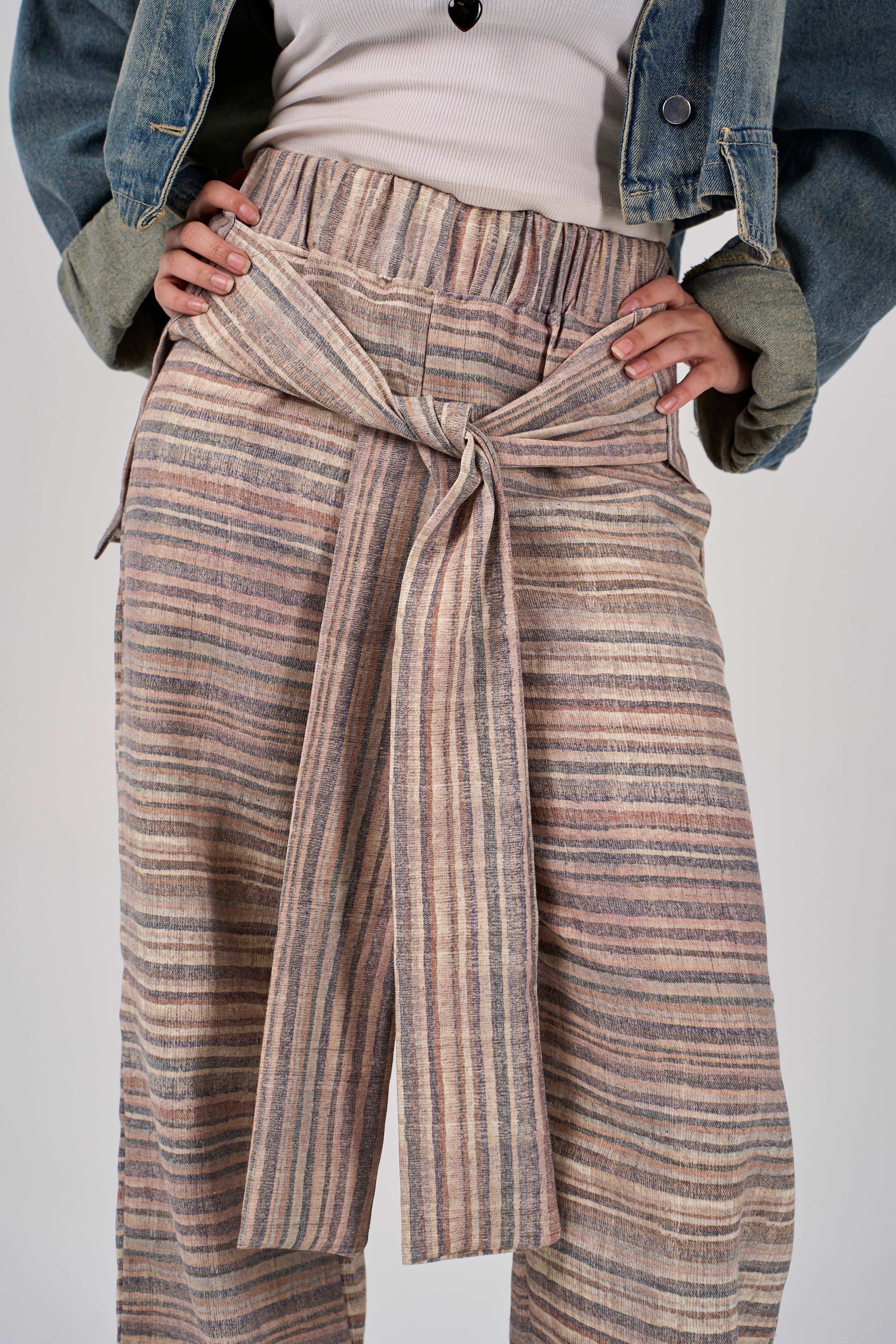 Plaid tie-waist pants - beige