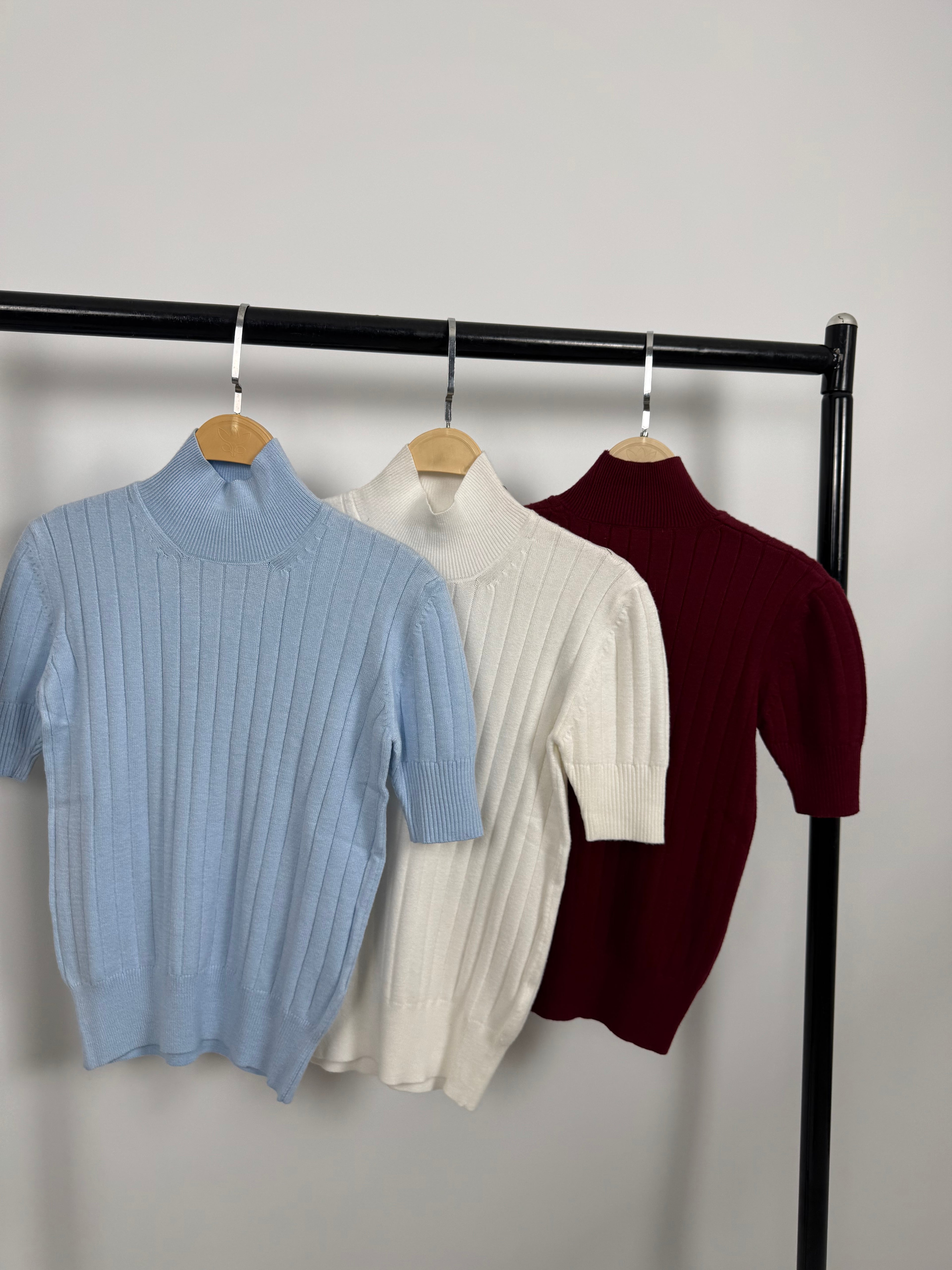 Basic knit half sleeve