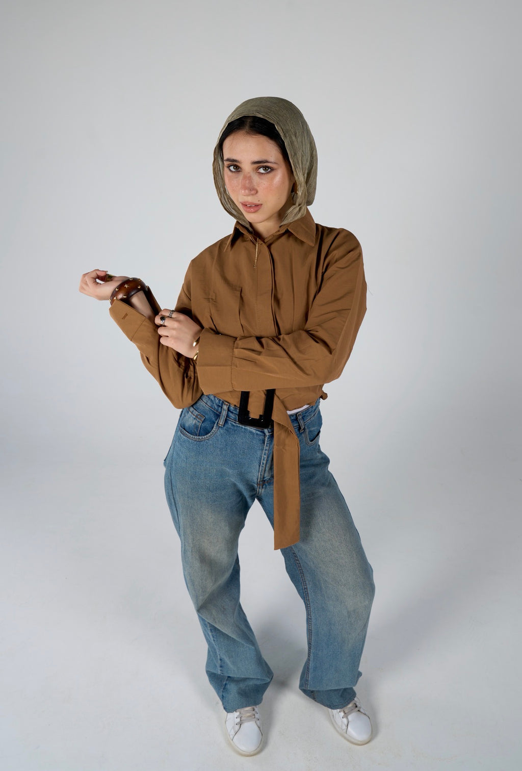 Shirt with belt - brown