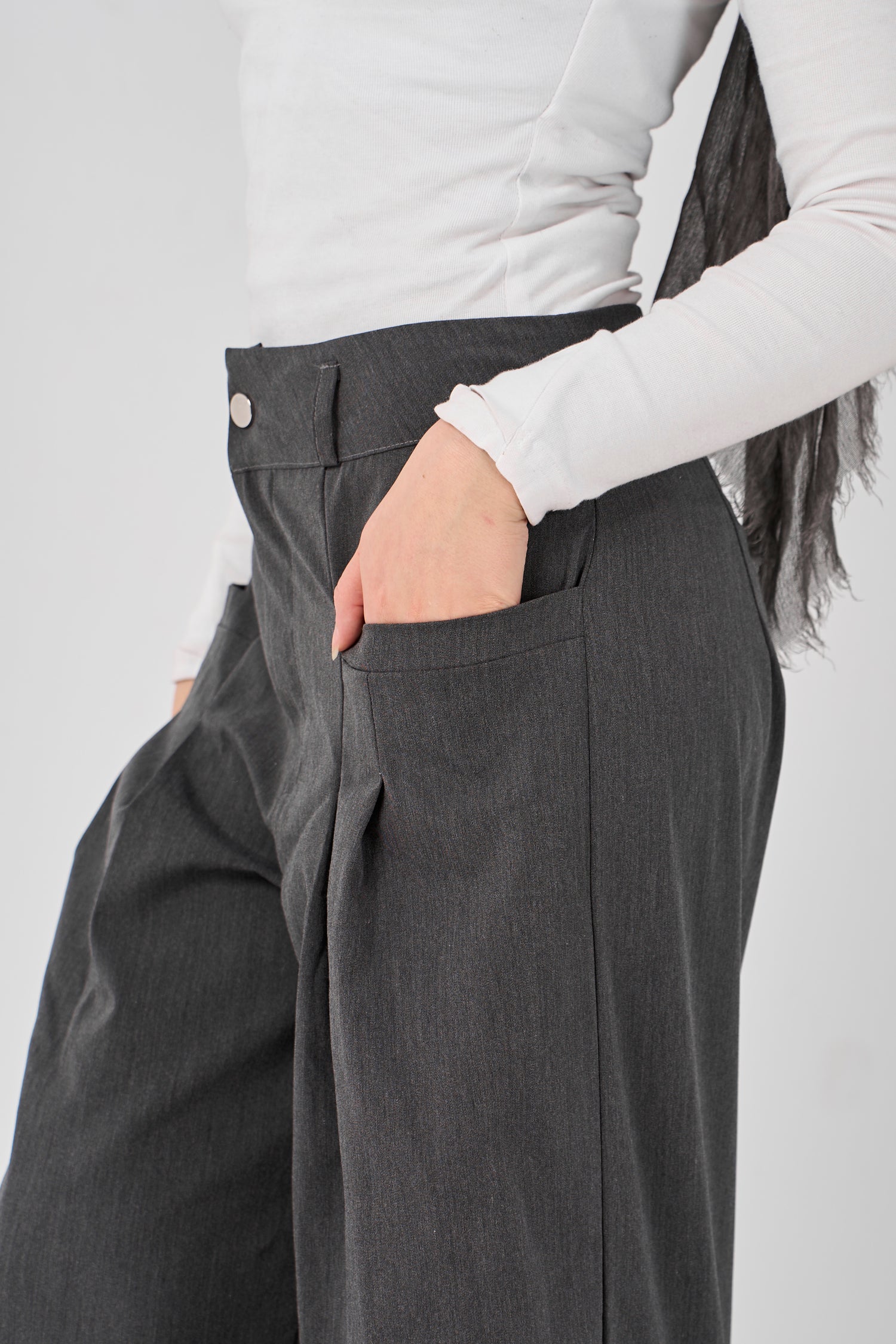 Loose Pants - grey