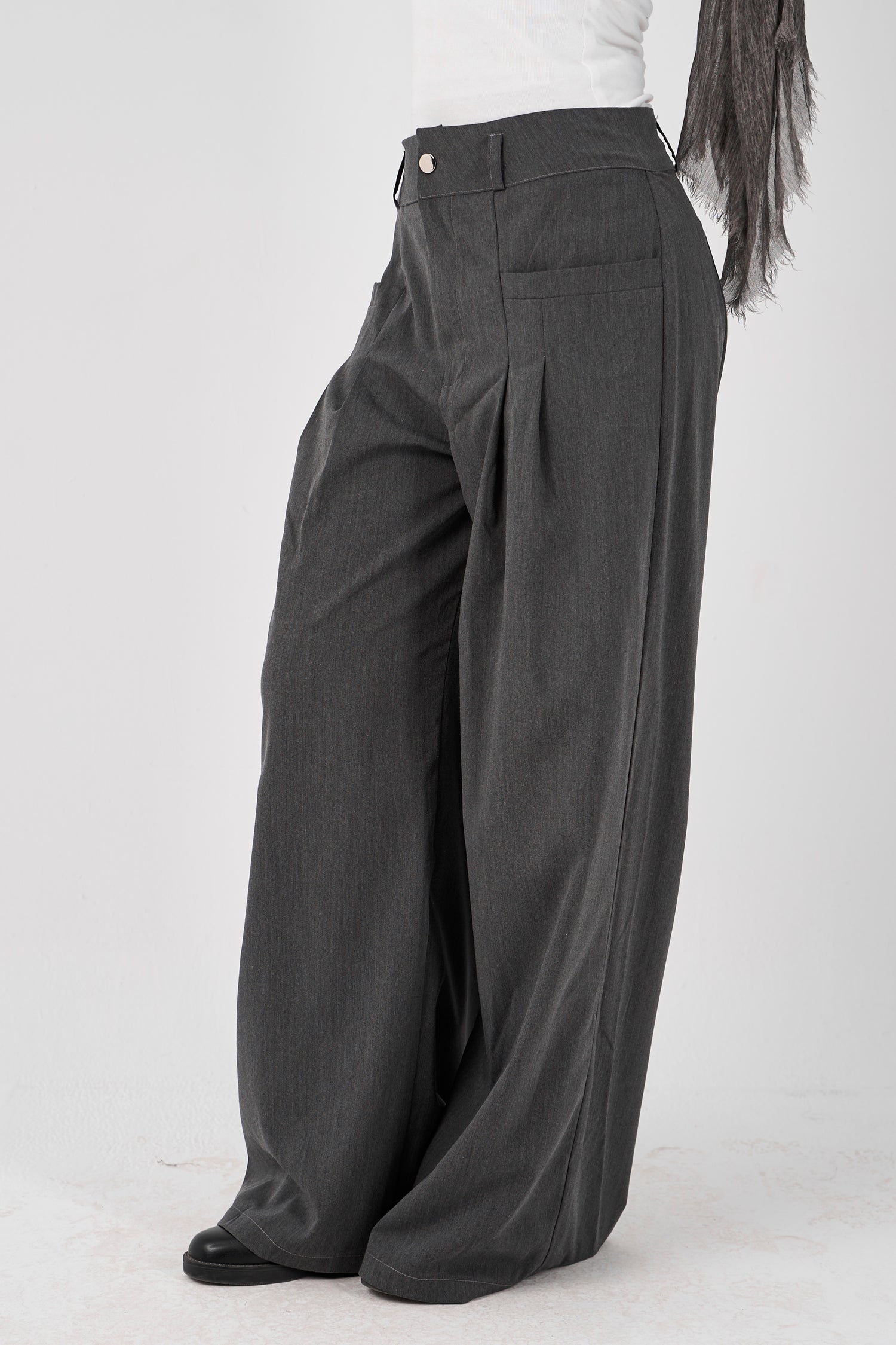 Loose Pants - grey
