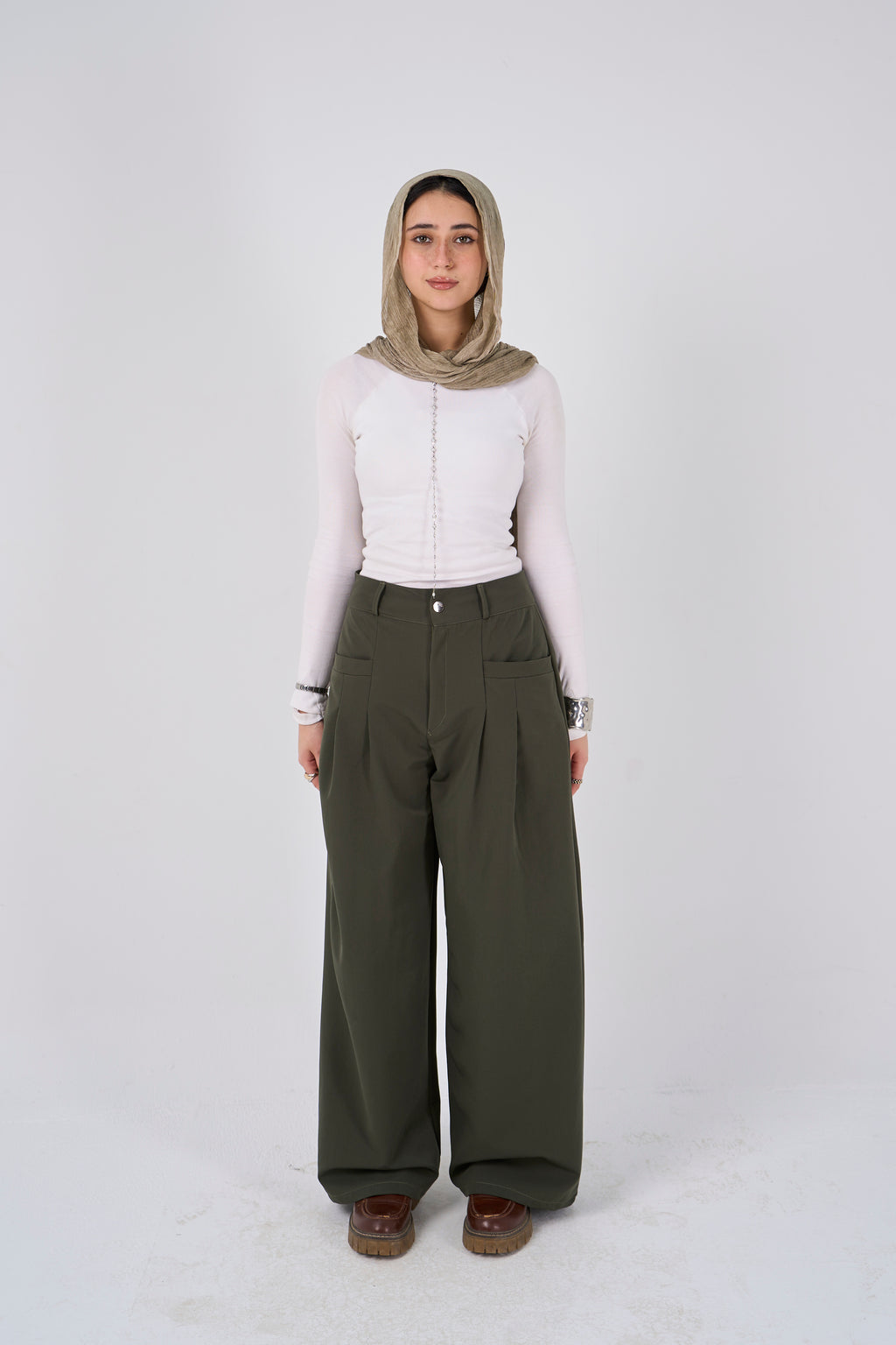 Loose Pants - olive