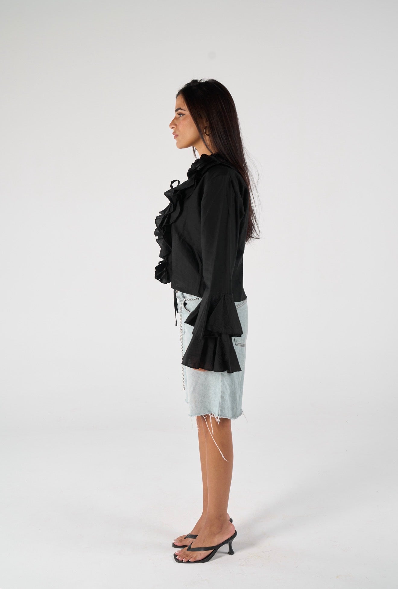 Ruffles blouse - black