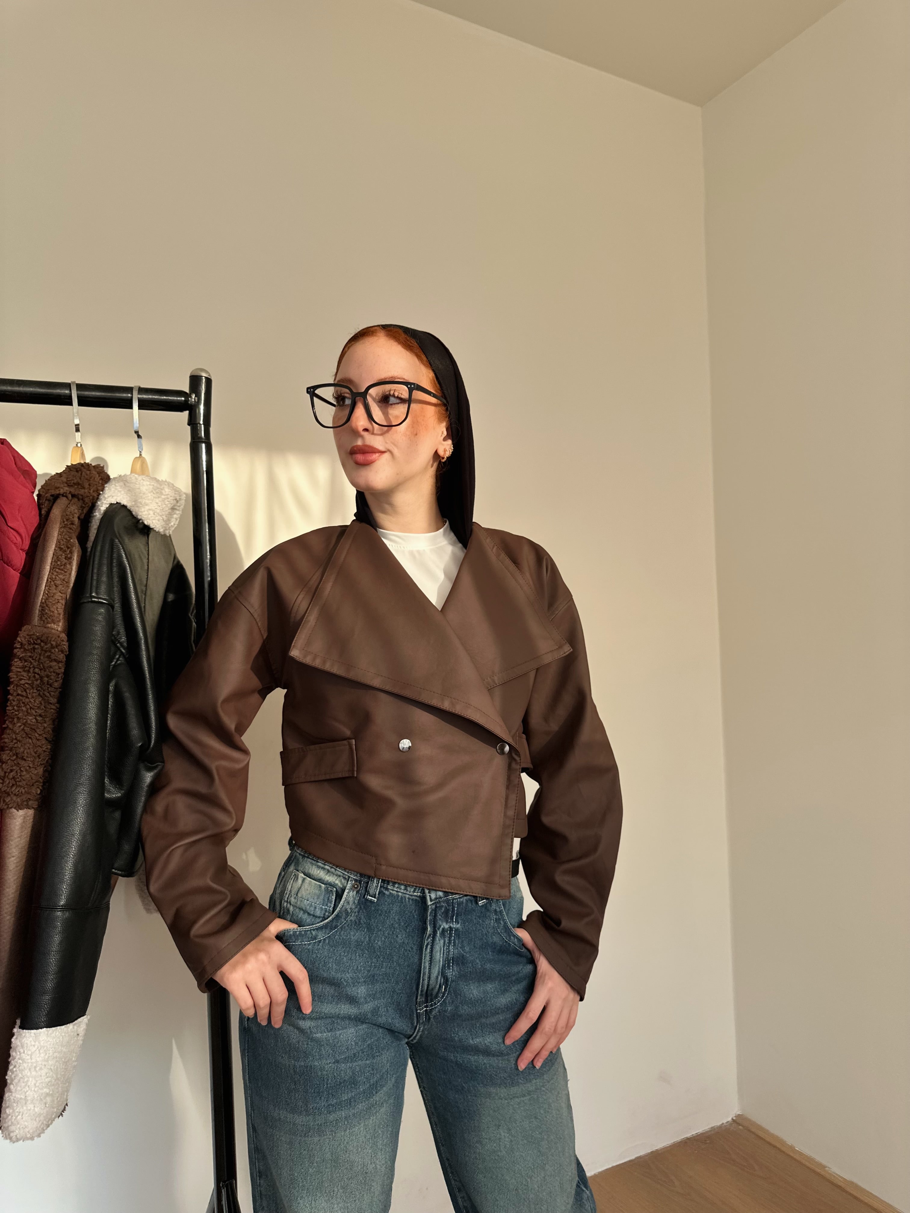 Cropped leather jacket