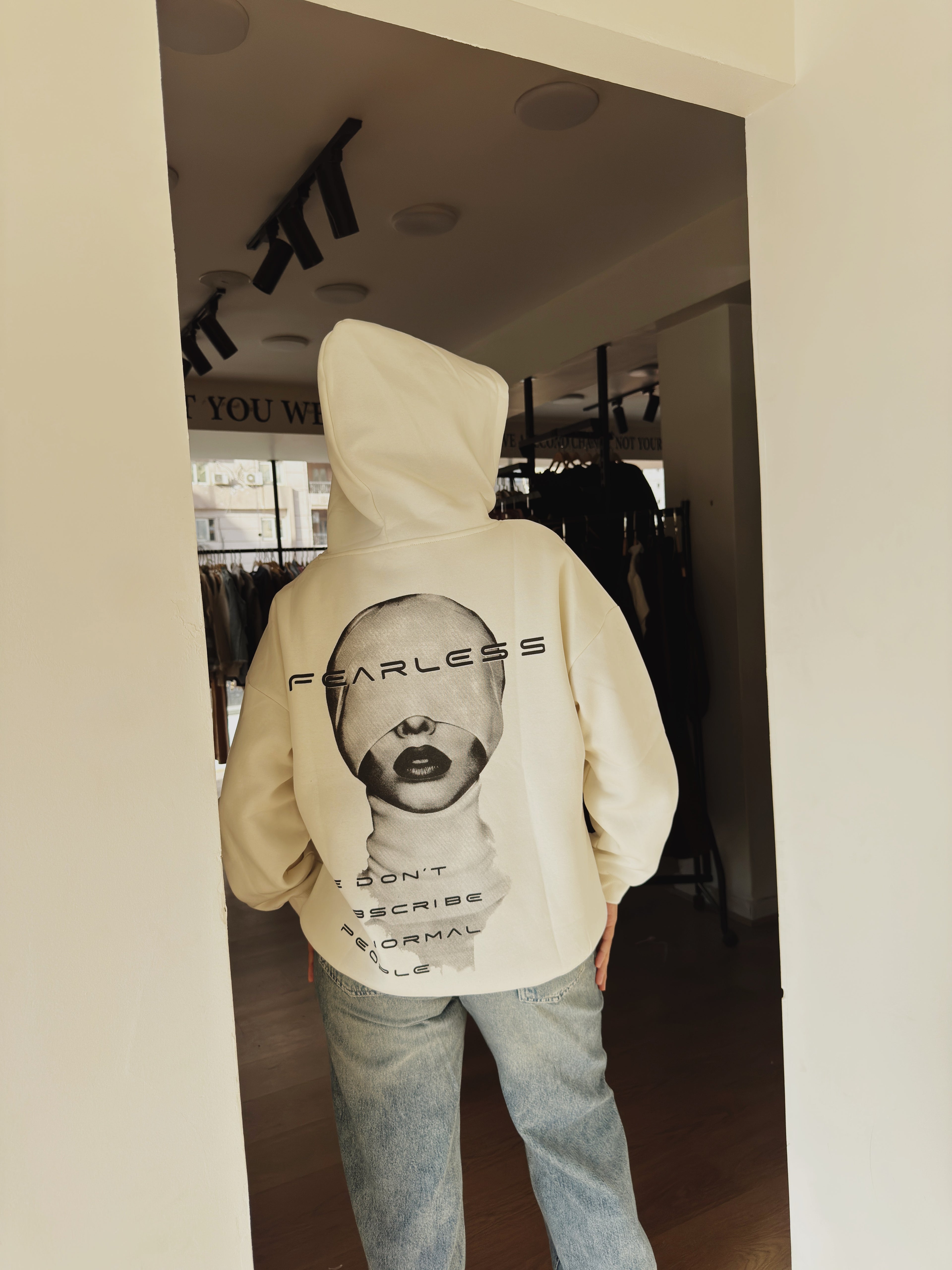 Hoodie fearless back
