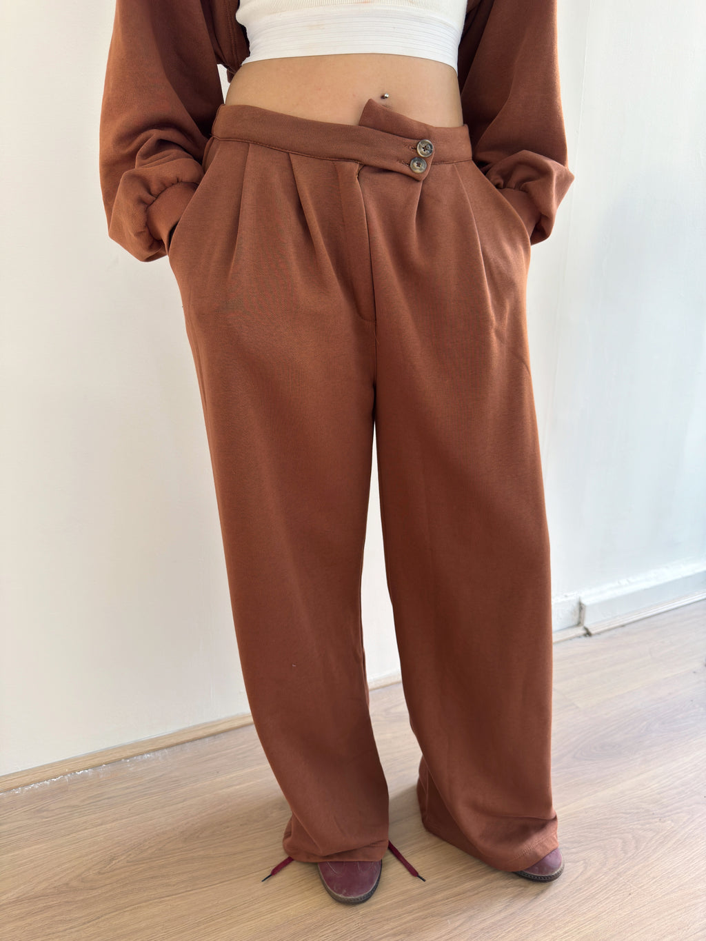 X belt pants