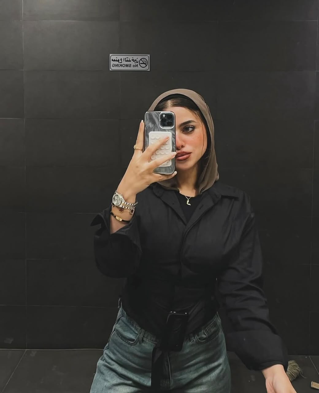 Shirt with belt